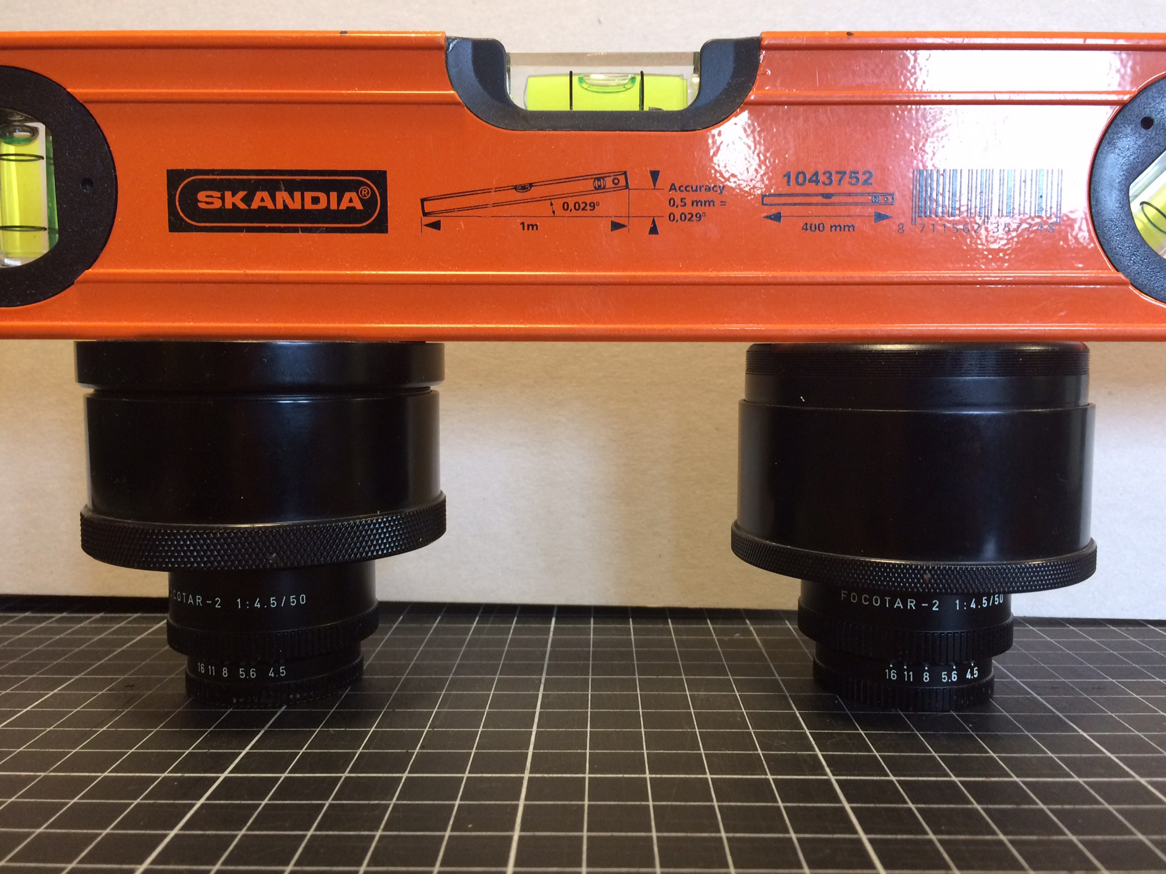 06 new (left) and old (right) Valoy II focusing rings.jpg