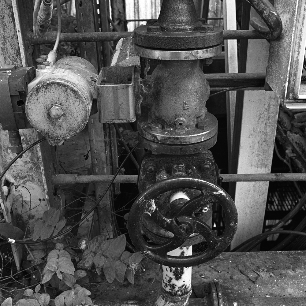 1471_industrialValve.jpg