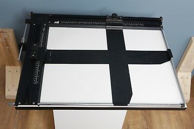 16-x-12-inch-Enlarger-easel-RR-Beard.jpg