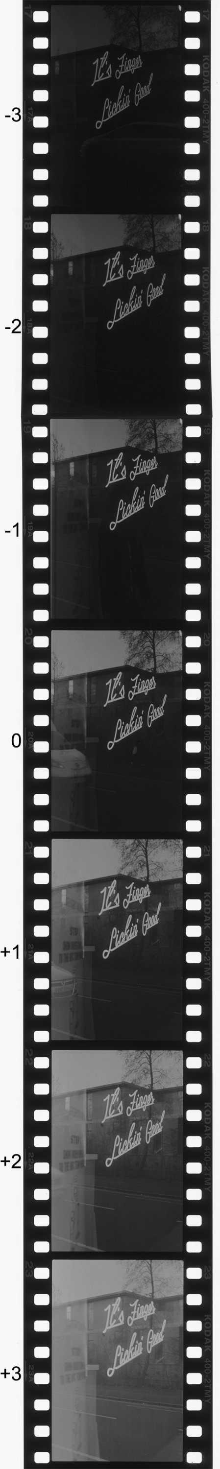 17-23 its finger lickin good proofsheet.jpg