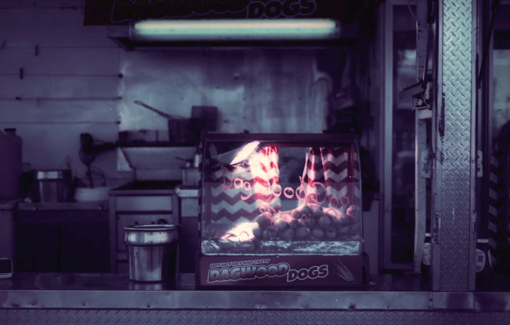 18 09 22 iso 1 5364.jpg