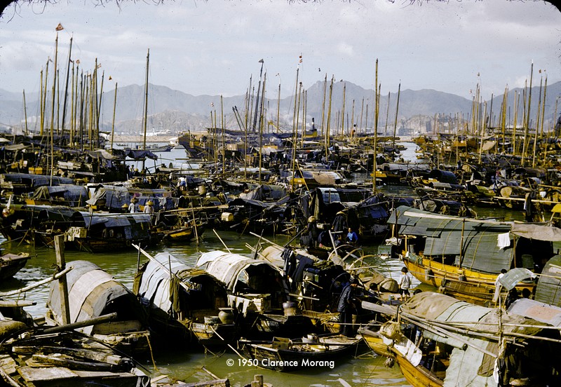 19501002a_Sampans_Harbour_HongKong_resize.jpg