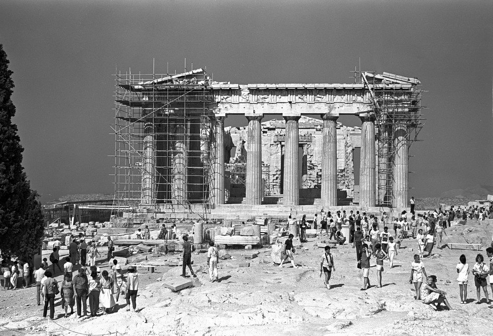 19850707g_Parthenon_Athens_Greece_adj_resize.jpg