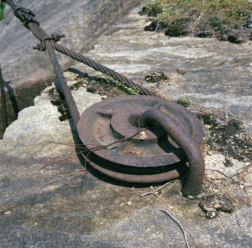 20030626m_RedstoneQuarry_pulley_resize.JPG