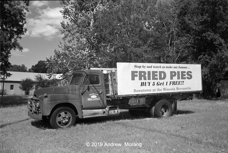 20190927a_PieTruck_Mineola_Texas_resize.jpg