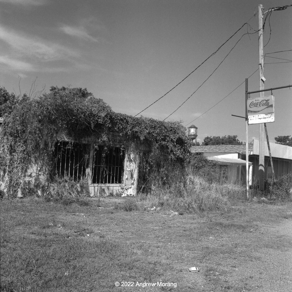 20220604i_Store_WBroadway_YazooCity_MS_resize.jpg