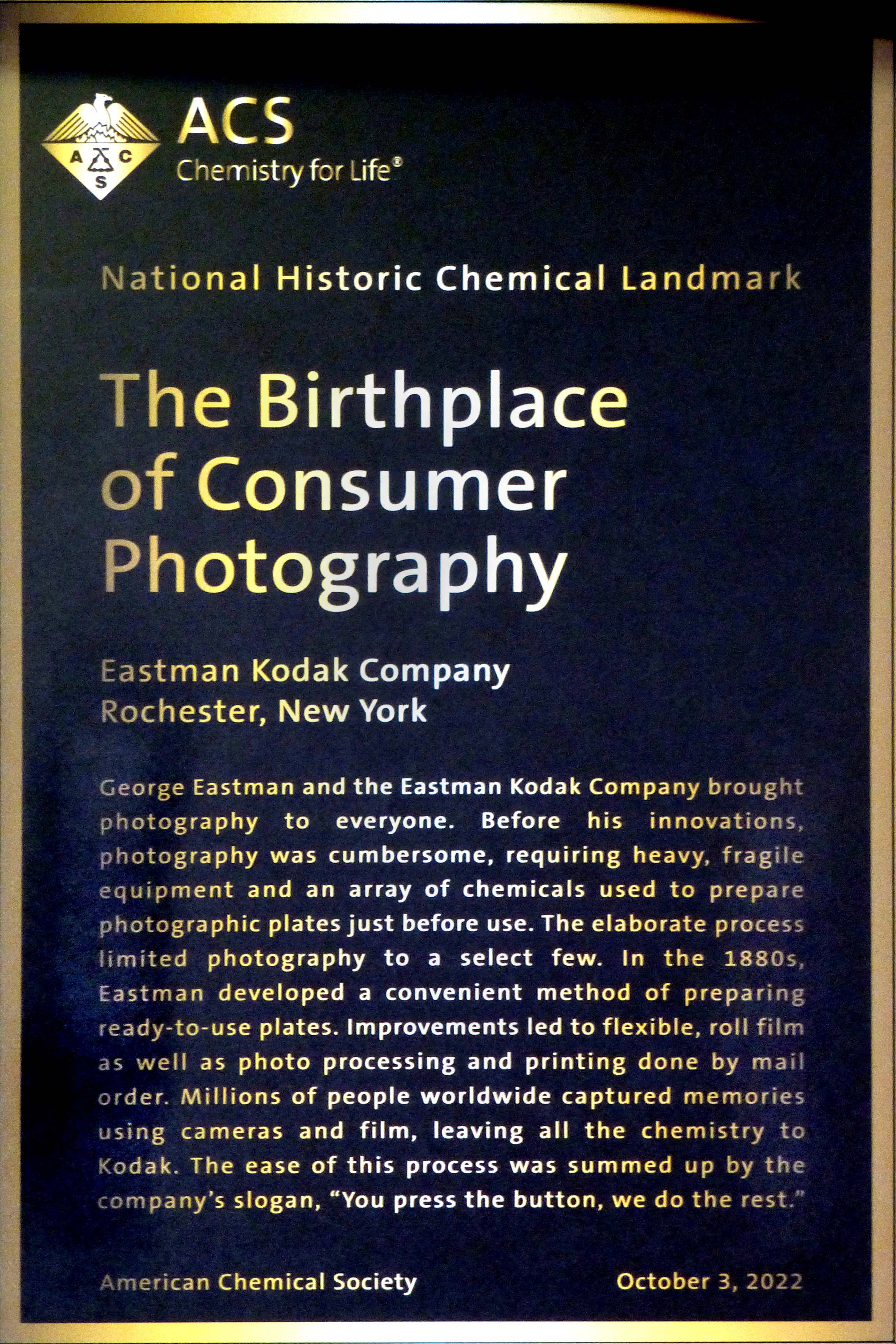 221003AmChemPlaque.jpg