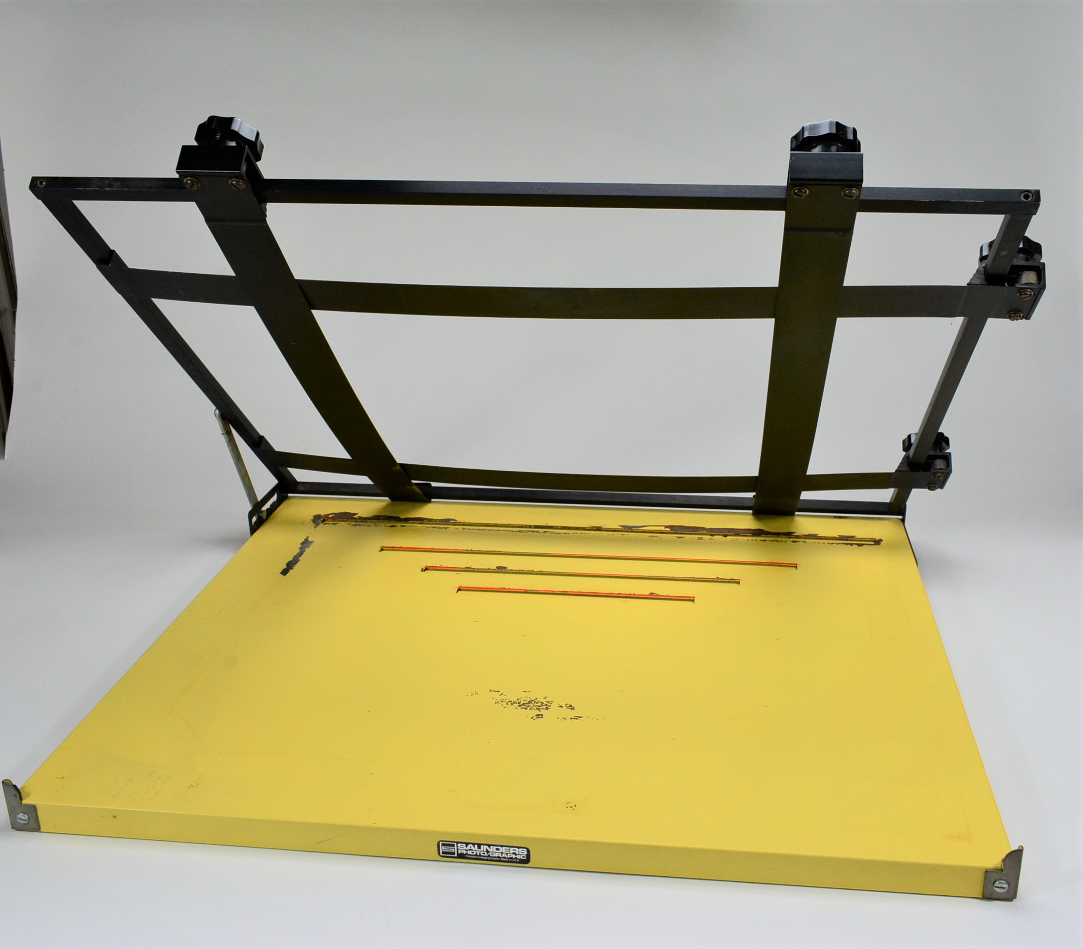 For Sale - FS Saunders and Beseler Easels | Photrio.com For Sale - FS Saunders and Beseler Easels | Photrio.com