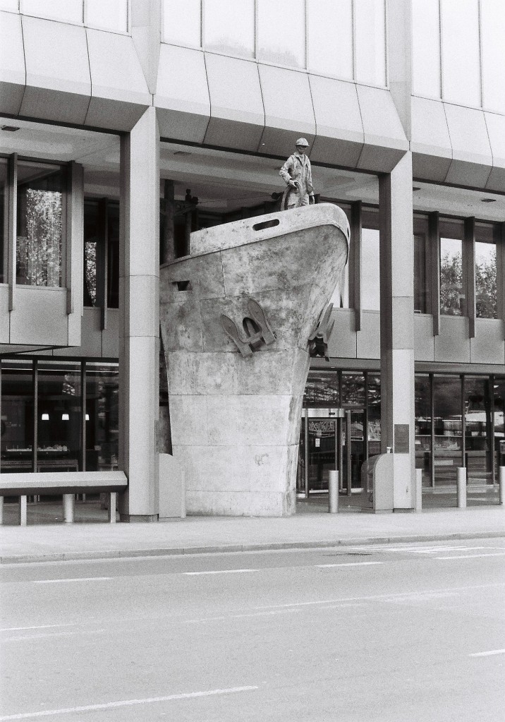 2hok84o.jpg