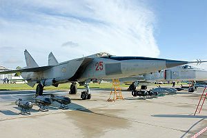 300px-Mig-25.jpg