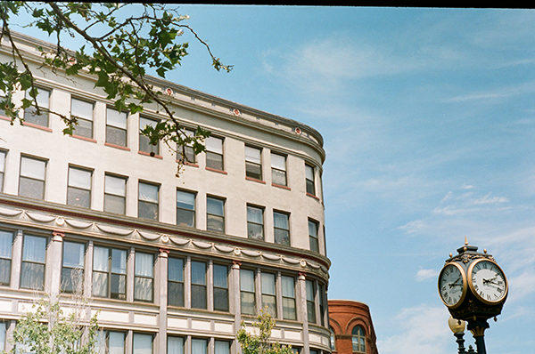 453837050012_25A_600.jpg