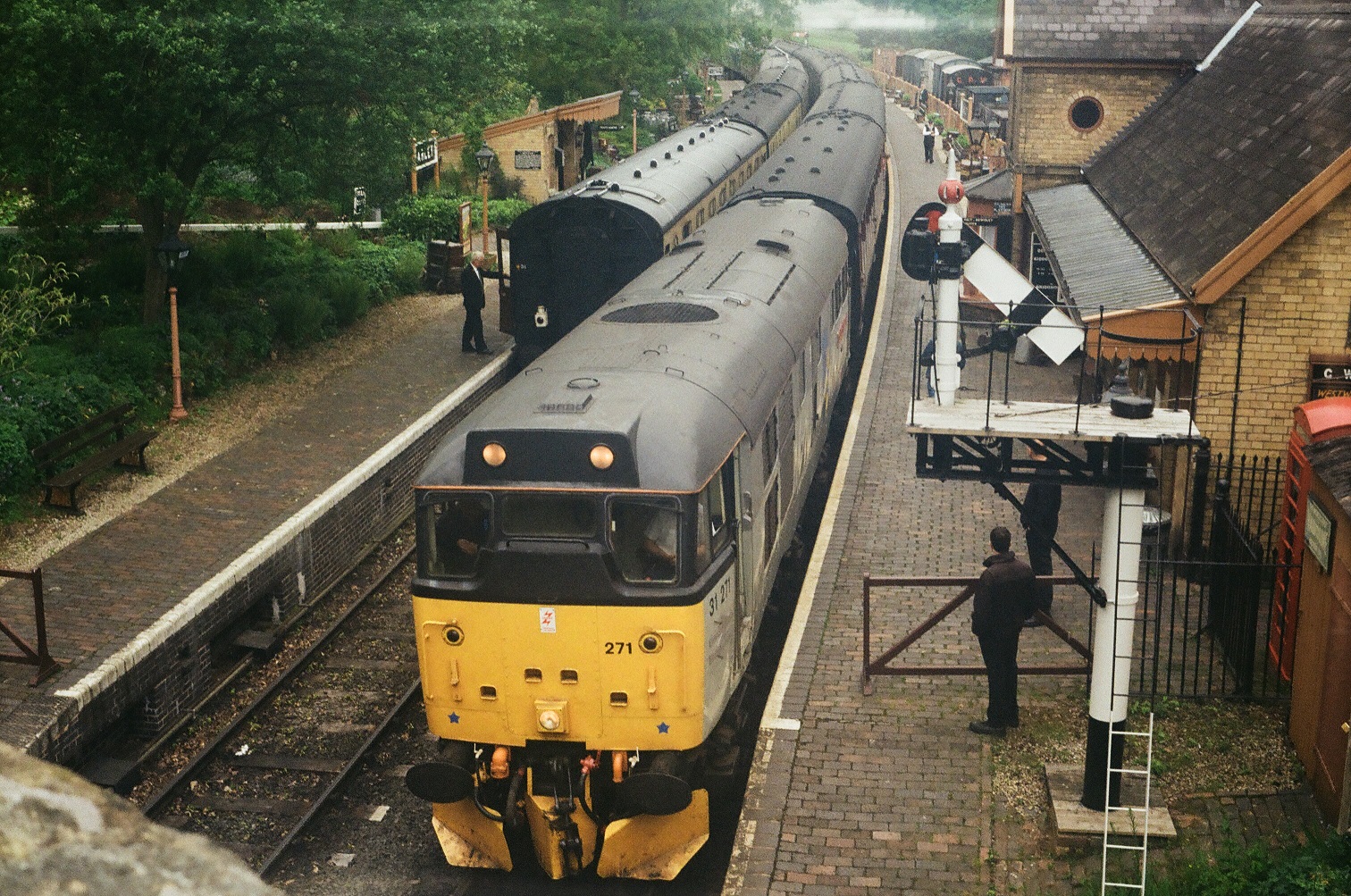 54120010.jpg