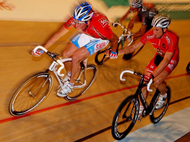 6days-2010-2011-6days-2010-11.jpg
