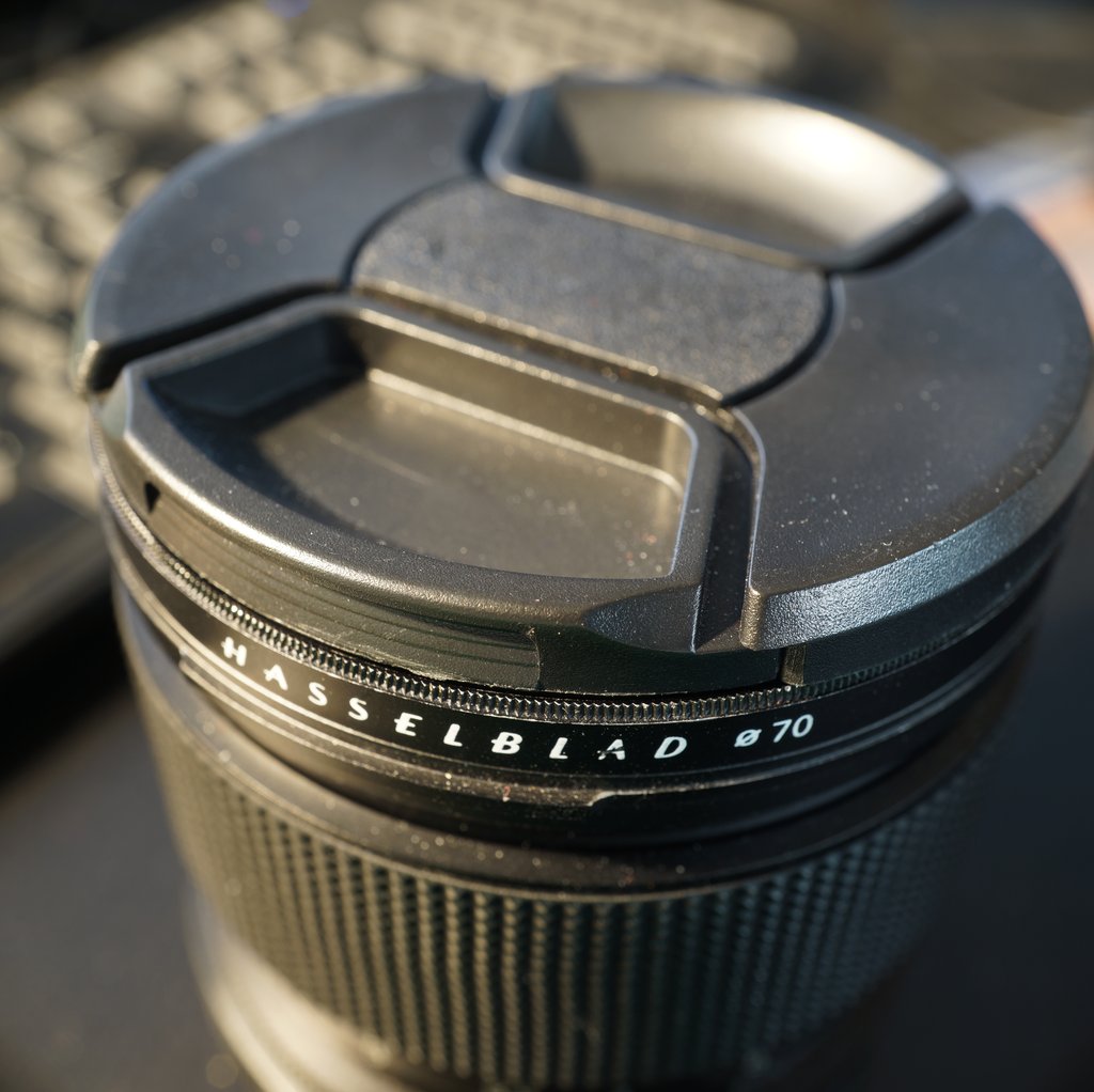 77mm_B70_lens_cap.JPG