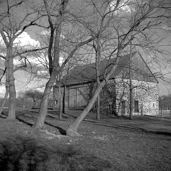 _Pk003_10_HecklerBarn.jpg
