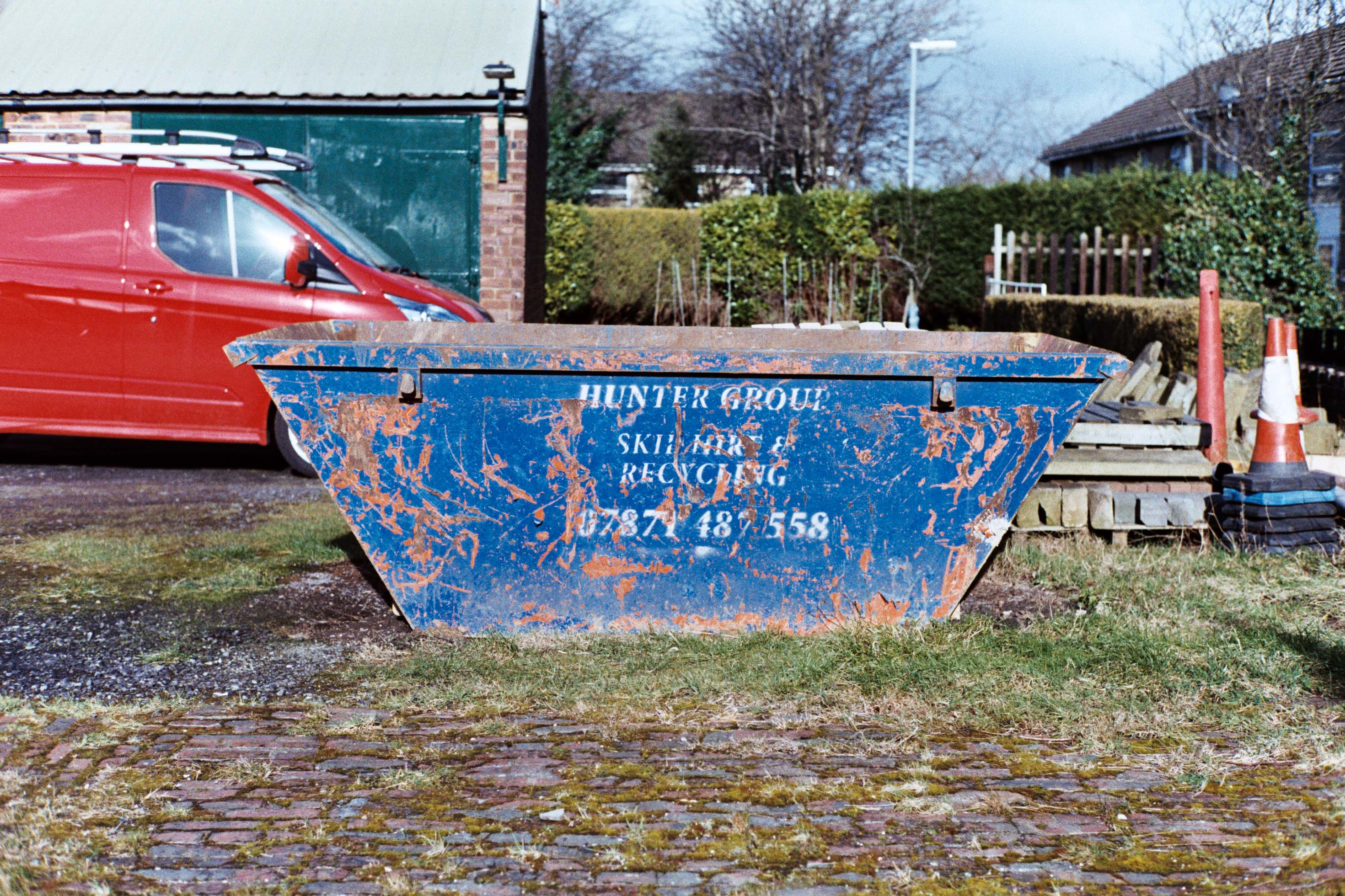 AA007_1.jpg