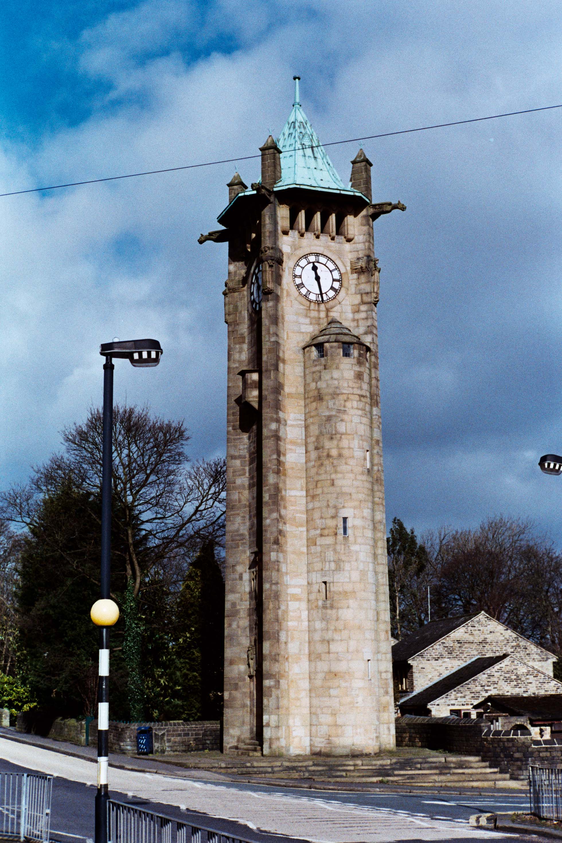 AA008_1.jpg