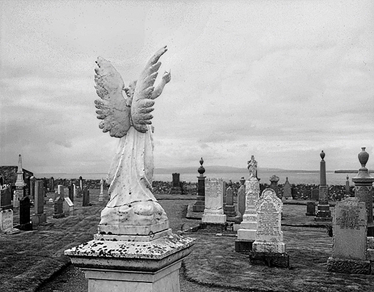 Angel, Canisbay Church Scotland 5.jpg