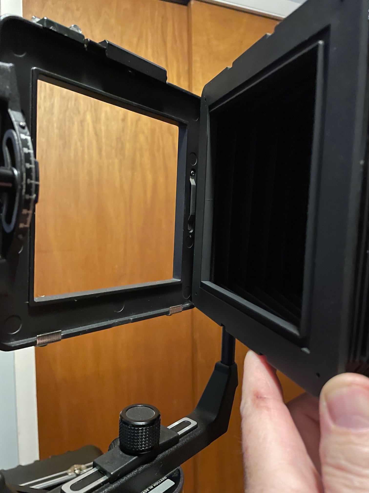 Back bellows frame 1.jpg