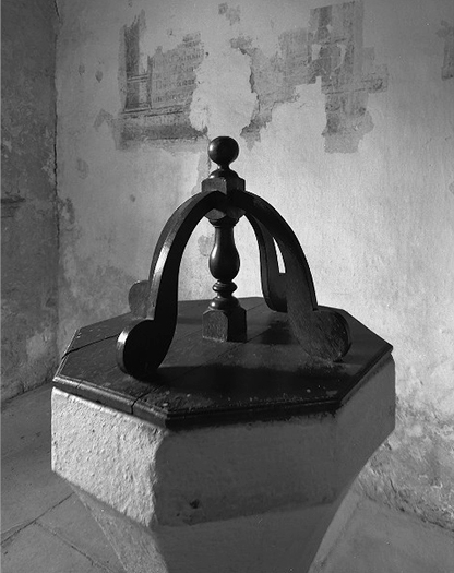 Baptismal font, Eglwys Sant Ellyw, Llaneleu, Wales.jpg