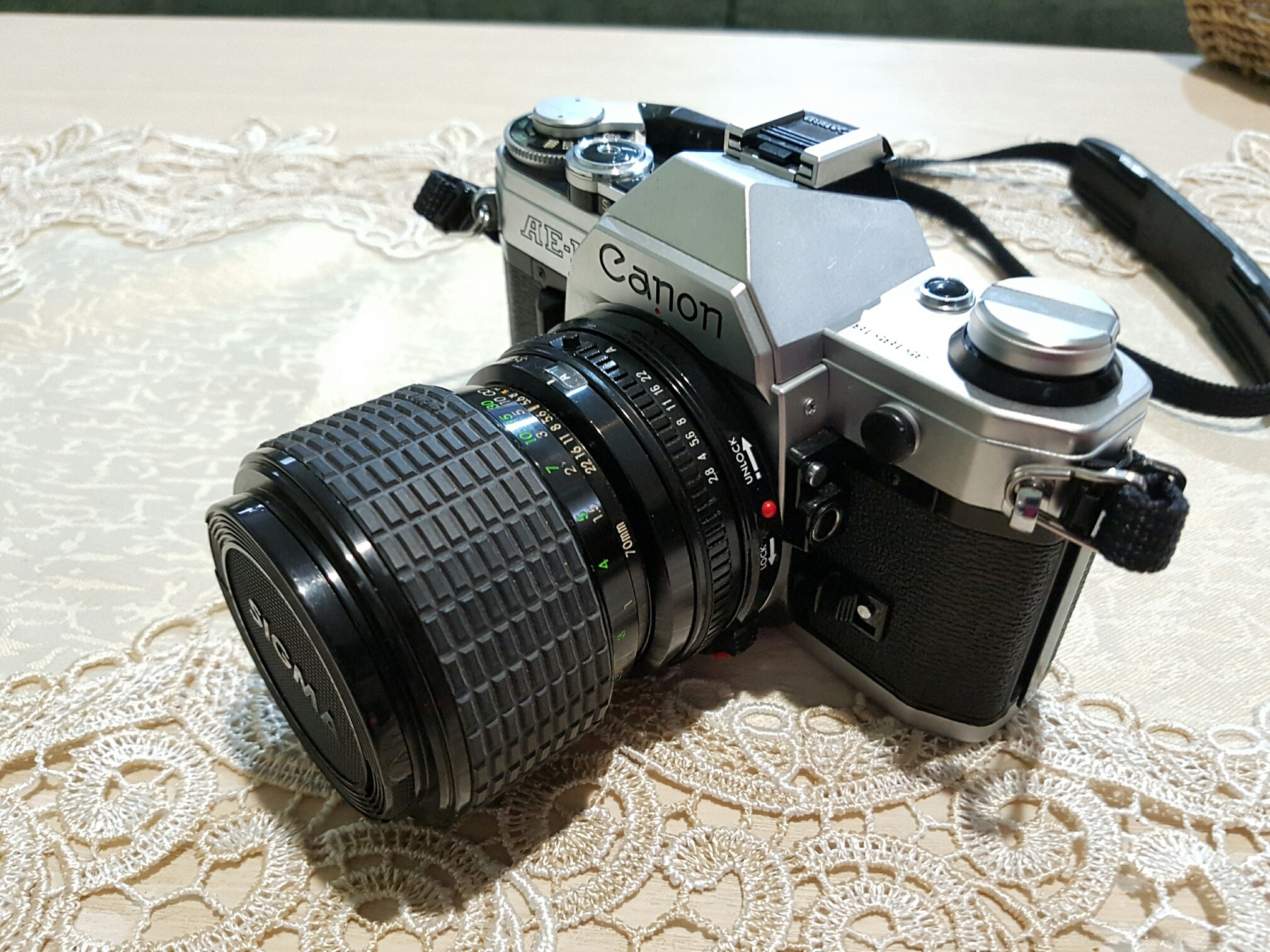 Canon Ae-1.jpg