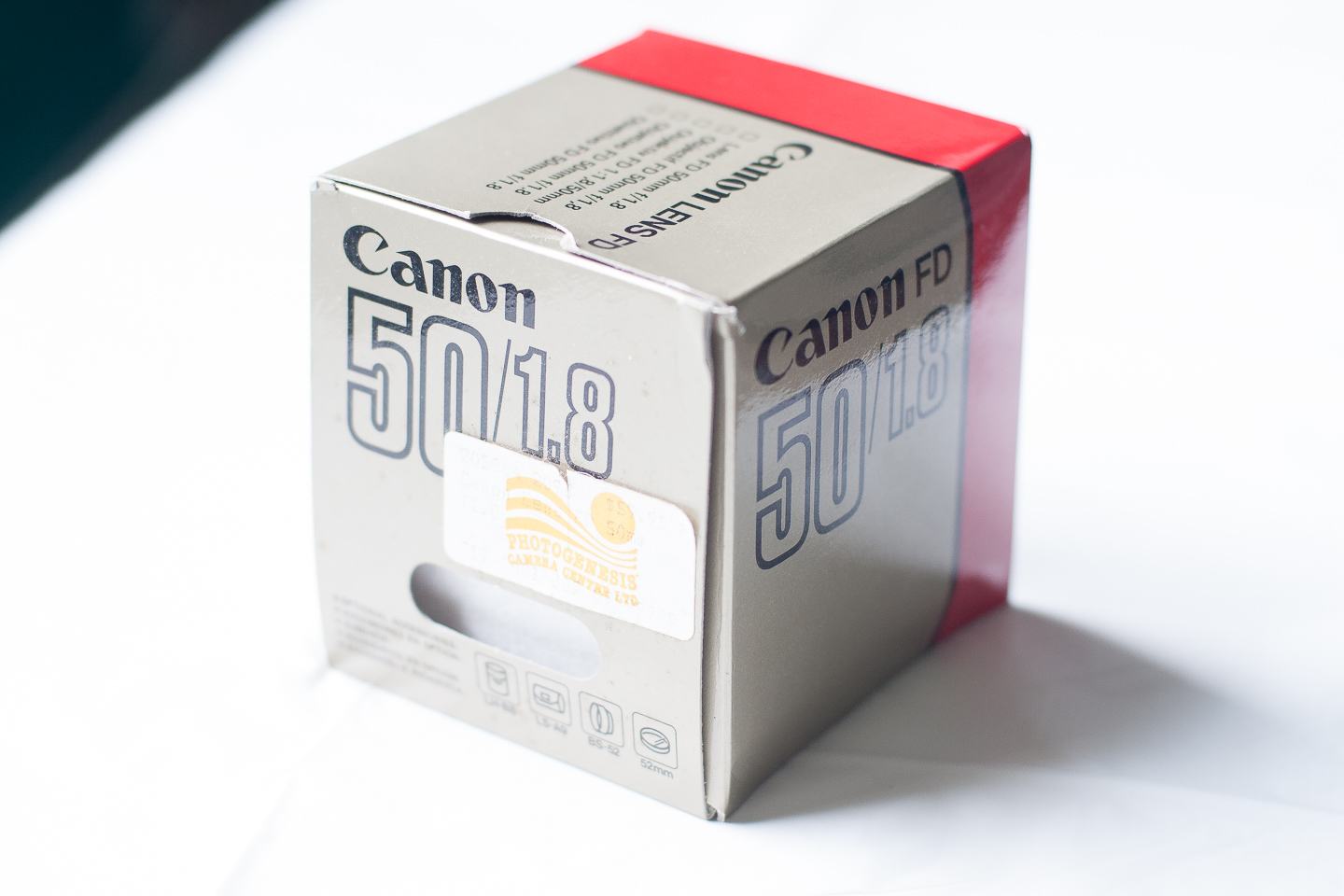Canon_FD_50mm_F1point8_(1_of_8).jpg