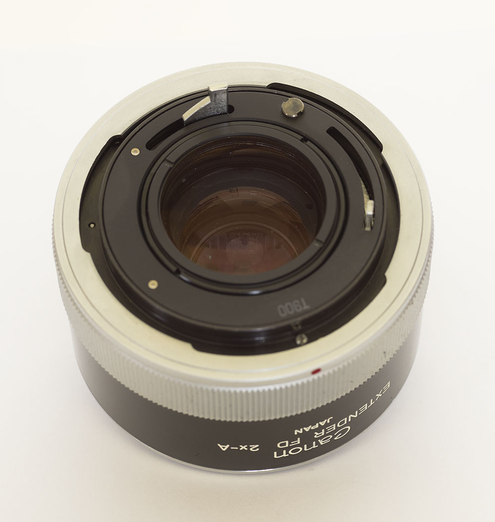 CANONFD2XAEXTENDER-3.jpg