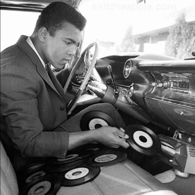 car-record-player(3).jpg