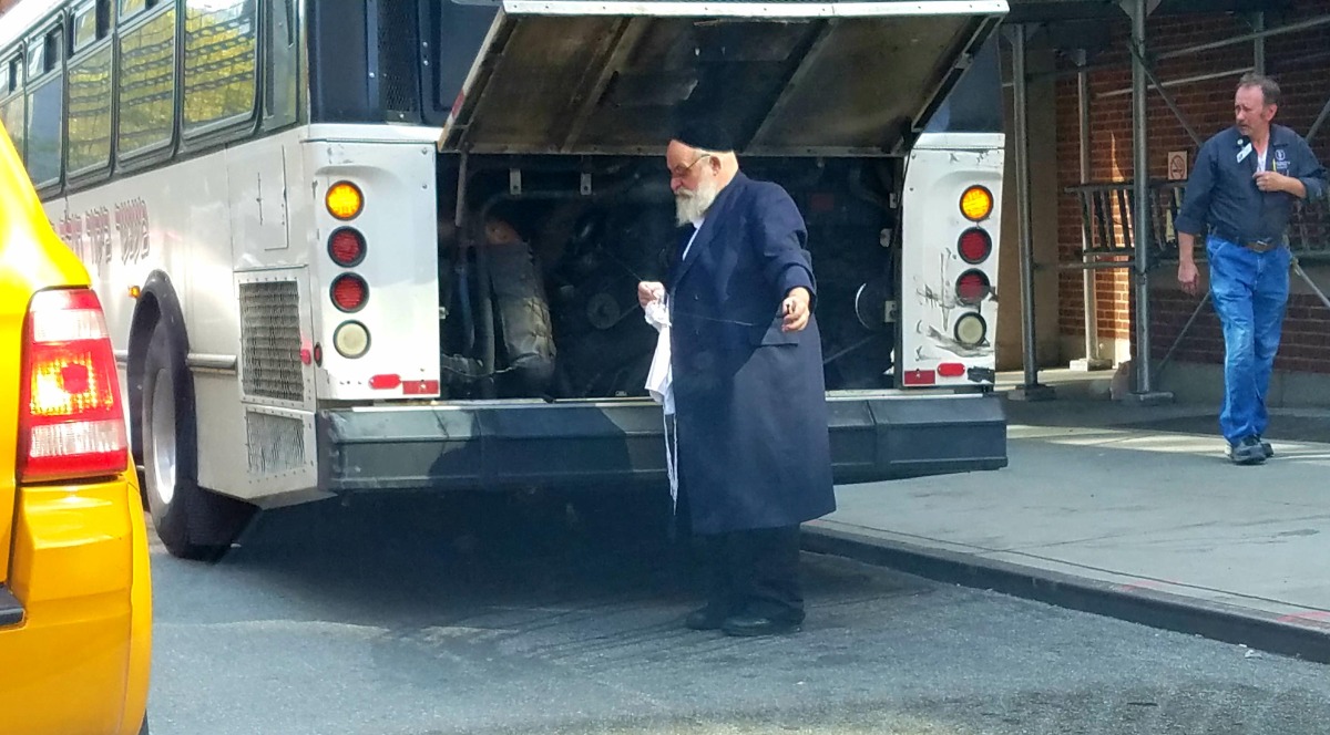 Checking the oil - NYC 10-23-17 1200W.jpg