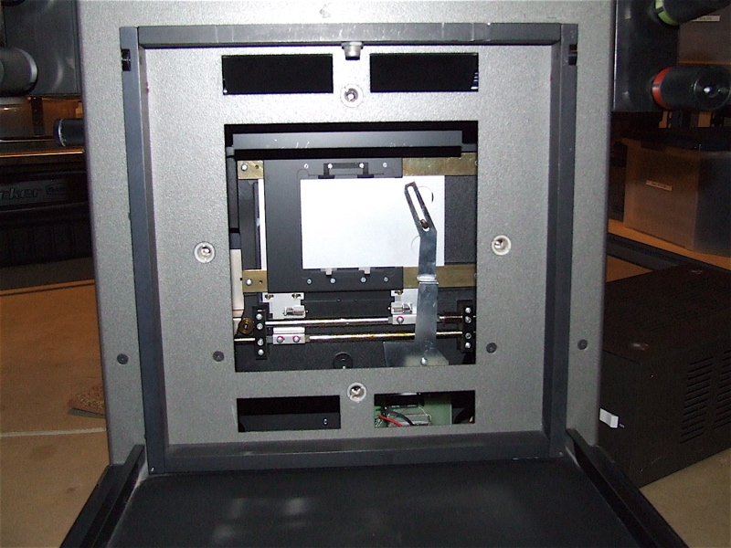 CLS 2000 shutter.jpg