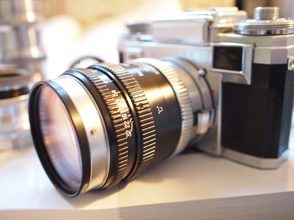 contax_Nikkor105F25.jpg