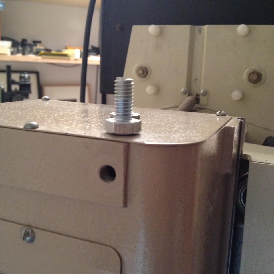 devere 504 screw thread.jpg