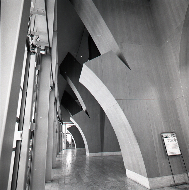 Disney Theater 005.jpg