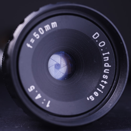 DO_Industries_50mm_F4-5_02.jpg