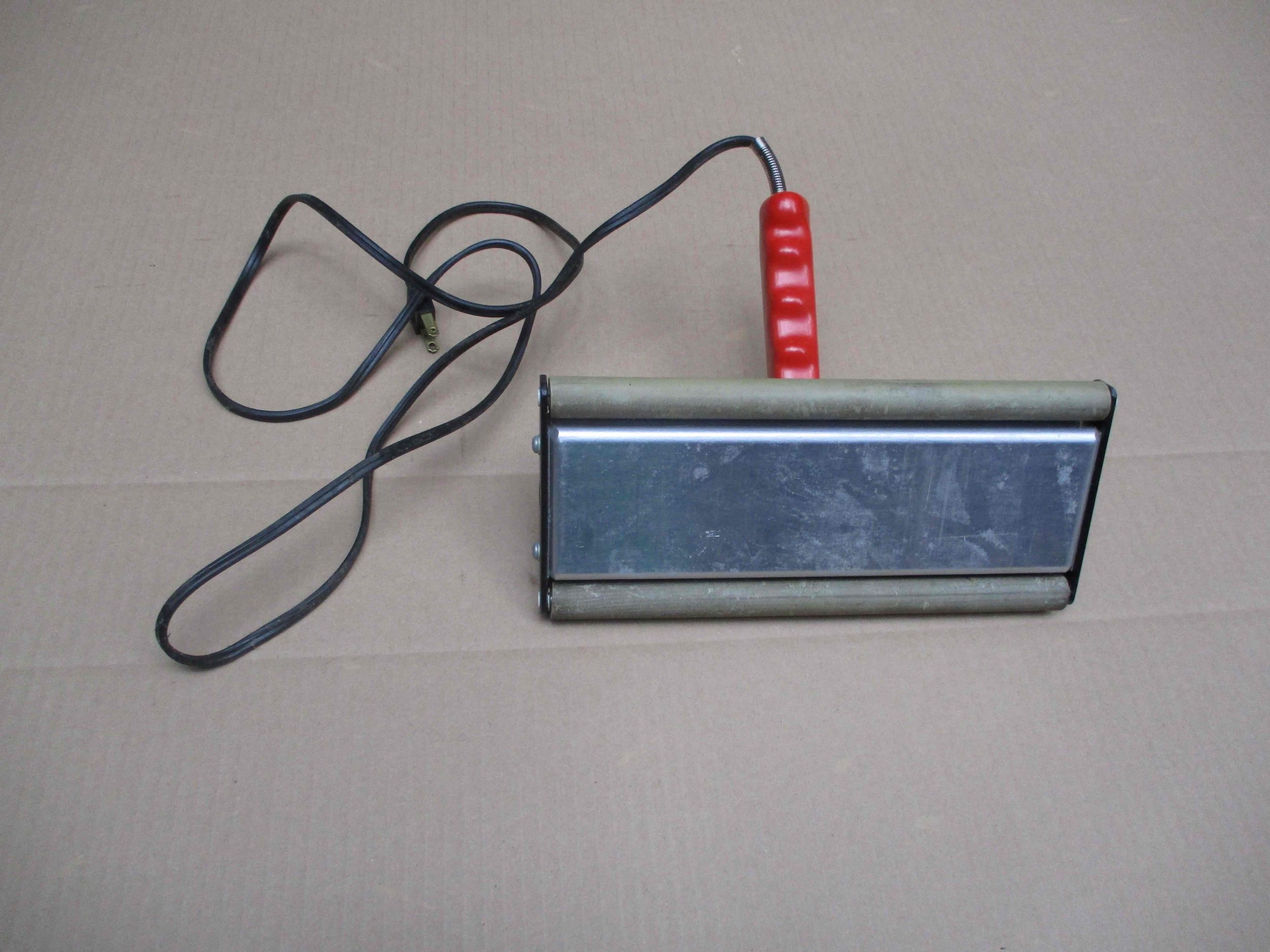 Dry mount iron 2 resized 2.jpg