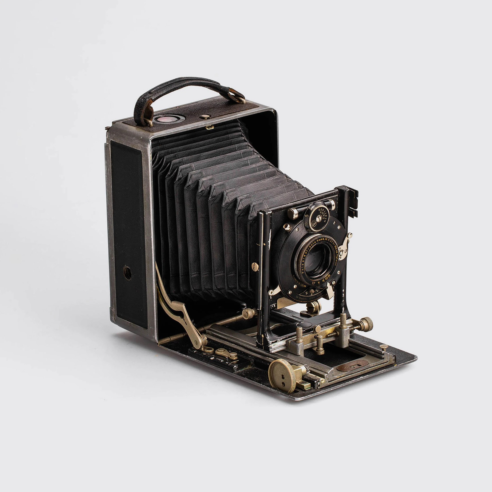 Edelmann Hoch 9x12 Coeln Cam side .jpg