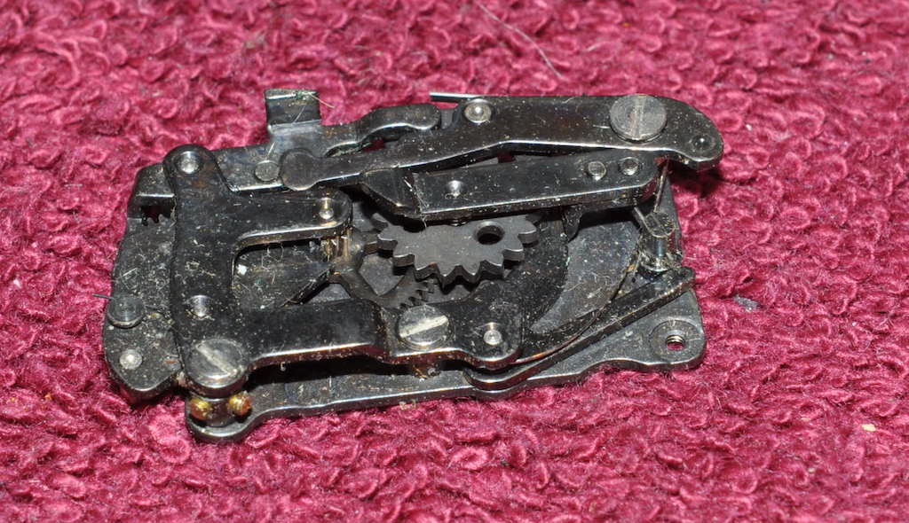 F2 escapement.JPG