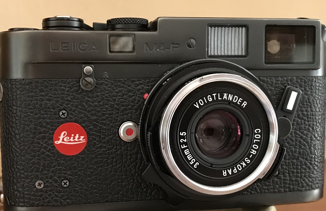 Sold Voigtlander 35mm F2 5 Color Skopar Vm For Leica M Photrio Com Photography Forums