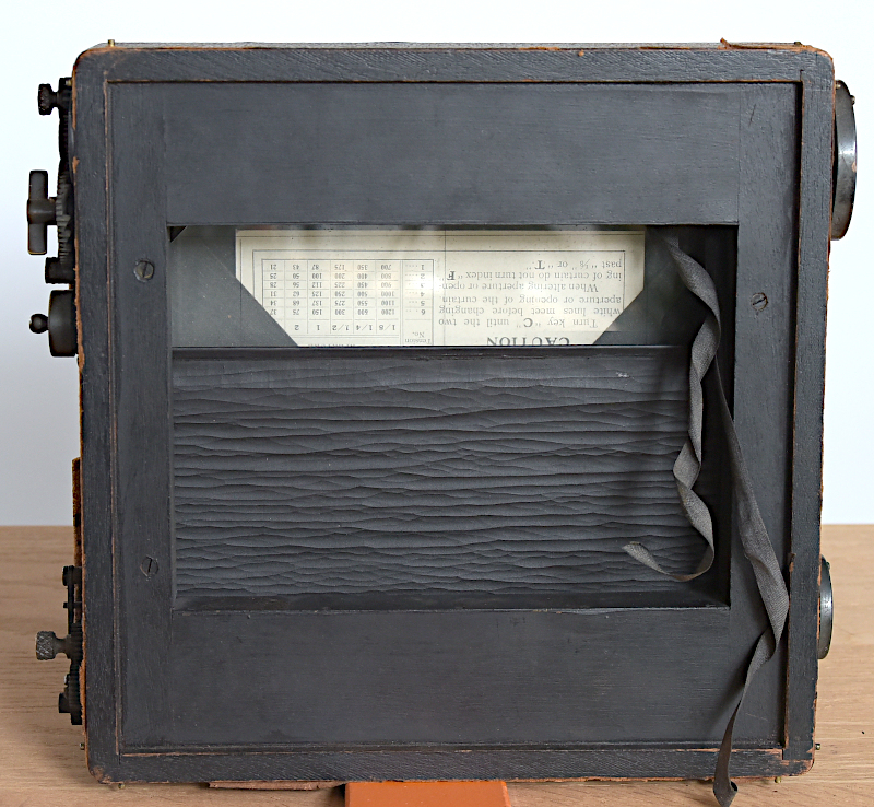 folmer_shutter_1932.jpg