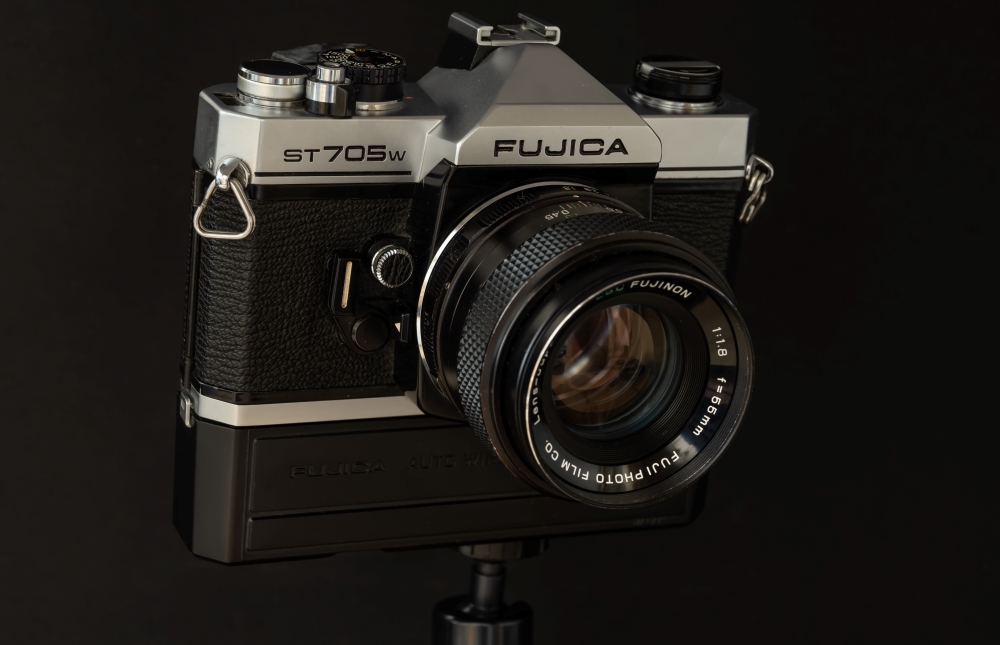 FUJICA ST705 AND WINDER 1000.jpg