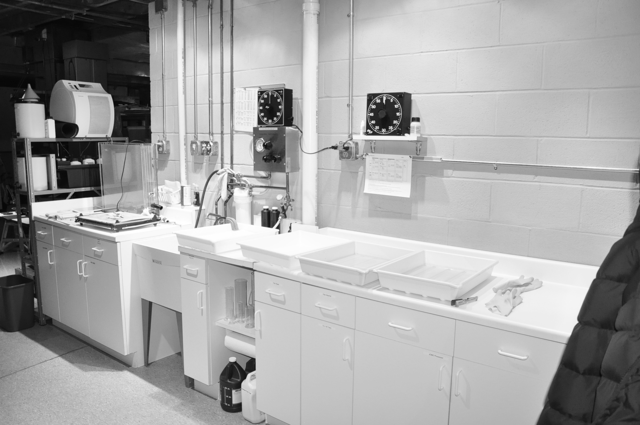 Graylab darkroom.jpg