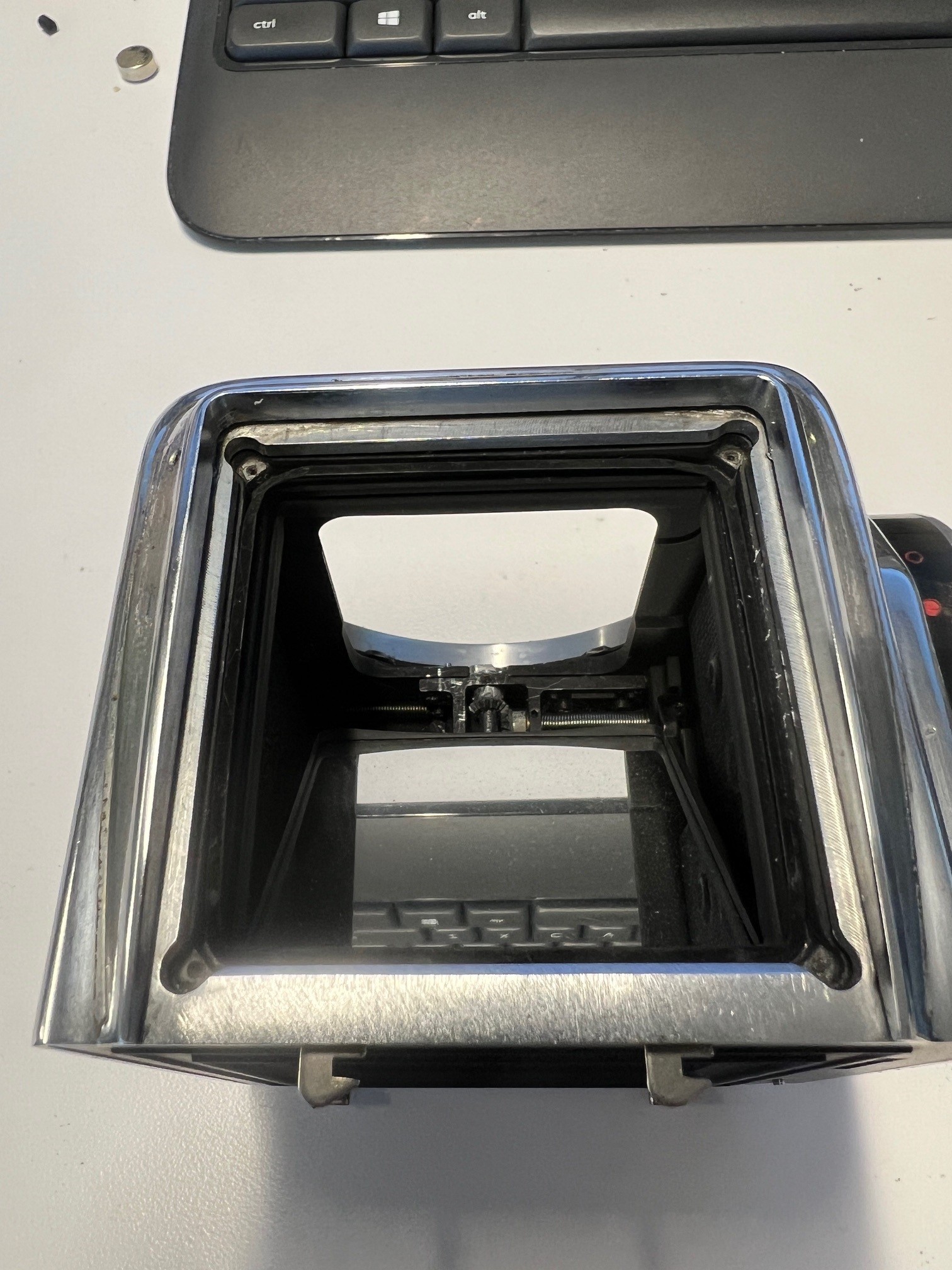 hasselblad 500 no ground glass.jpg