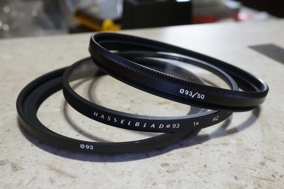 Hasselblad_Series93_adapter_apart.JPG