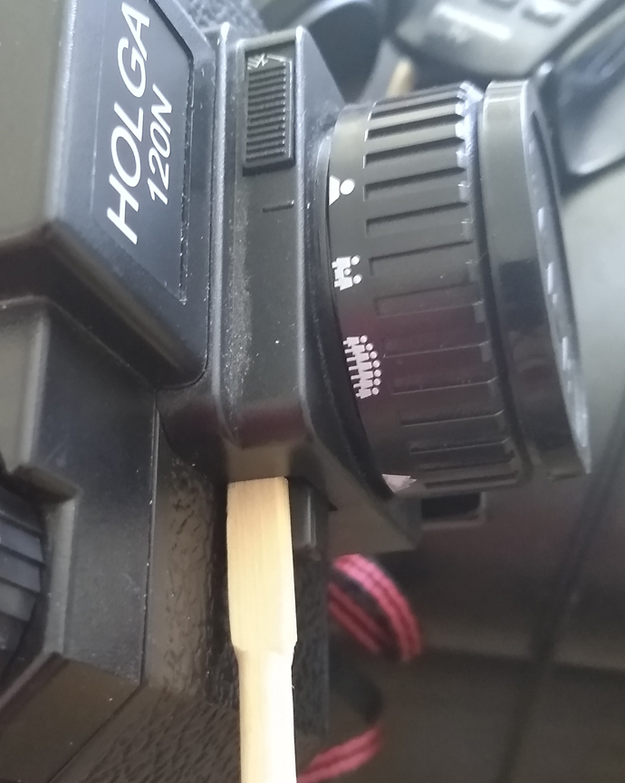 HolgaShutter.jpg