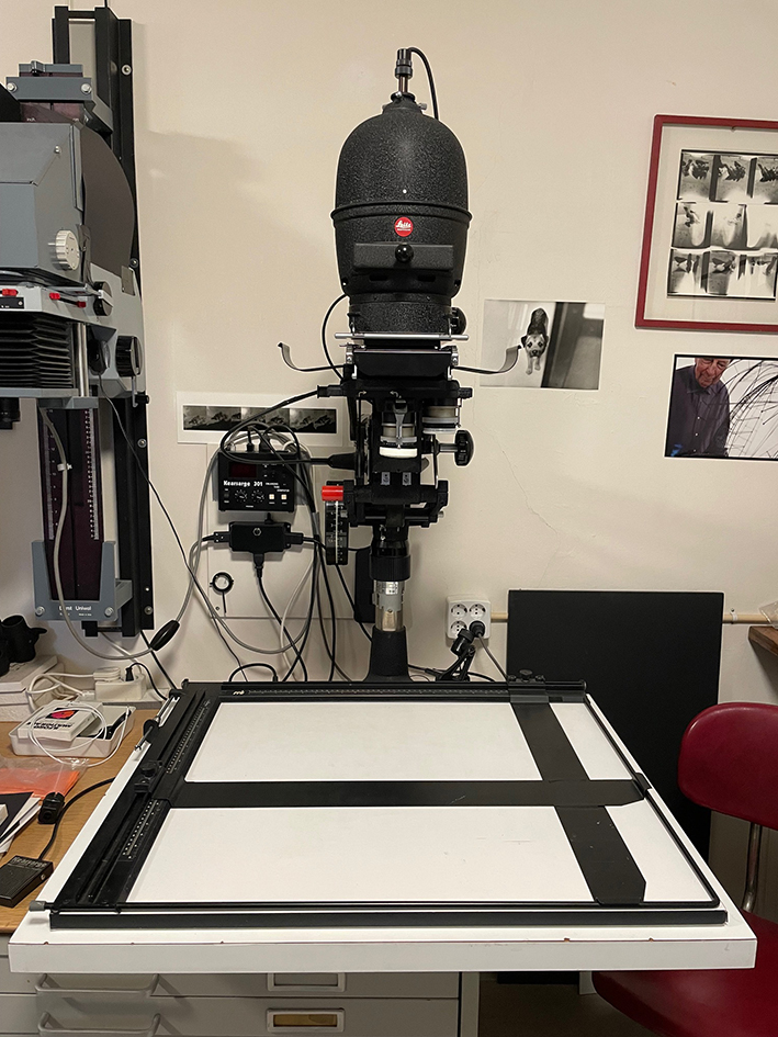 IIc with formica board under baseboard.jpg