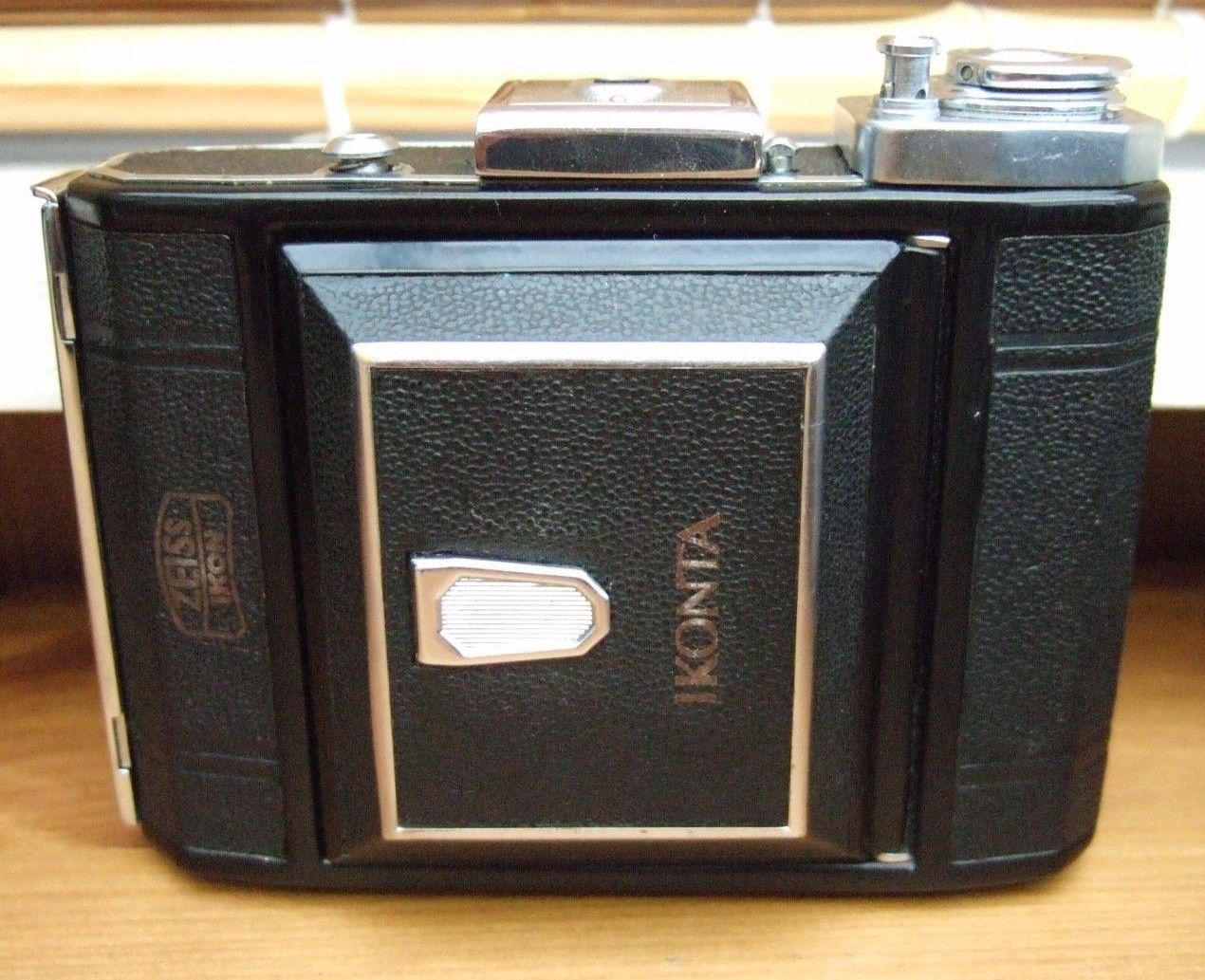 ikonta-2.jpg