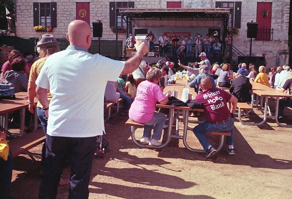img015.jpg