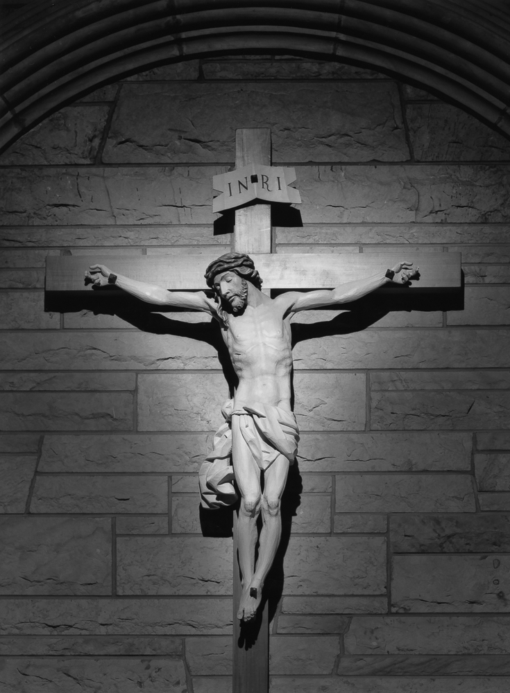 Jesus on the Cross 1 (1000L) sharpen 2 @ 22.jpg