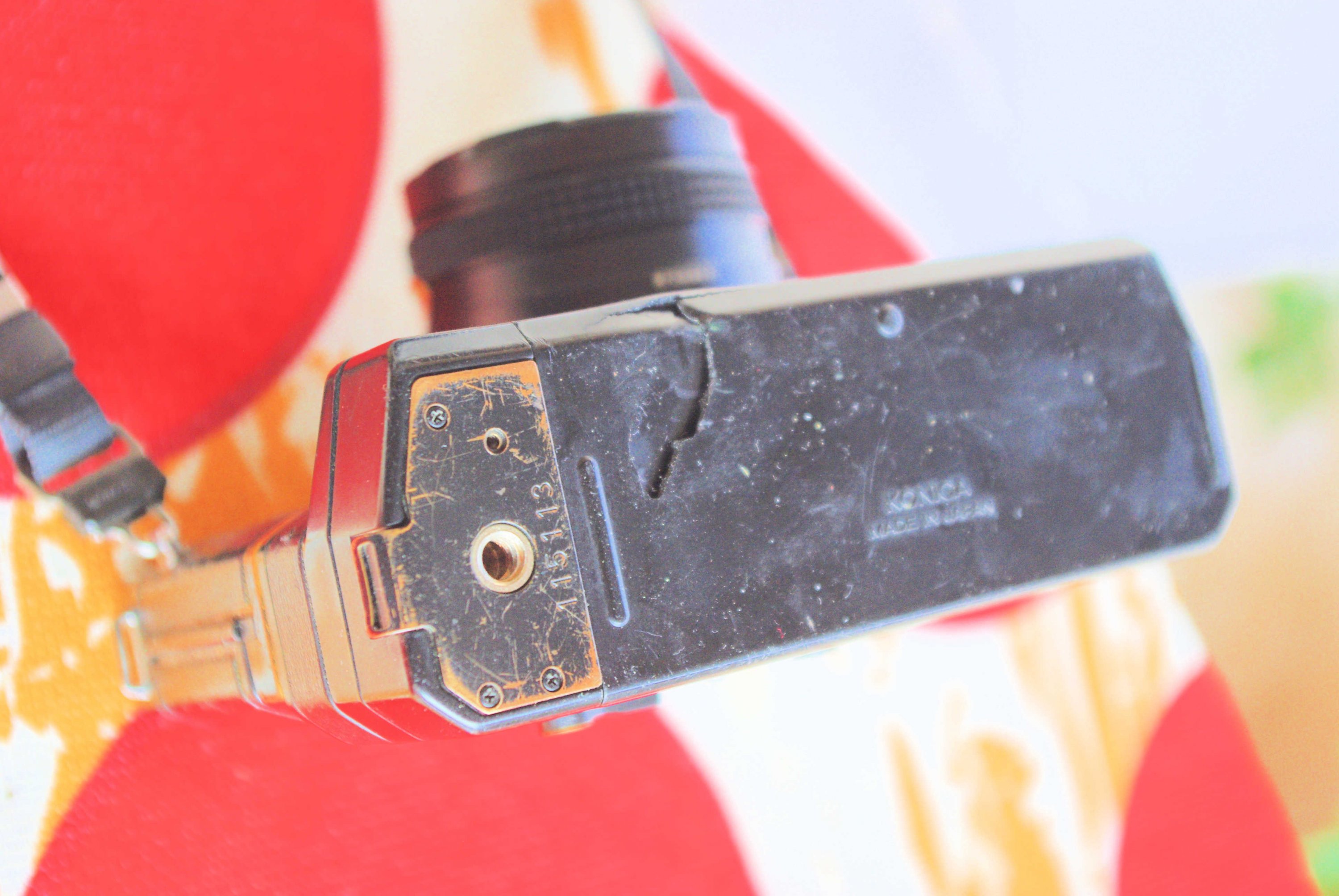 Konica T4 batter exploded On.jpg