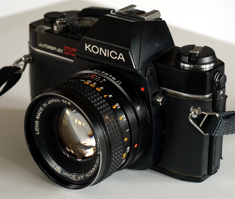 konica_1885.jpg